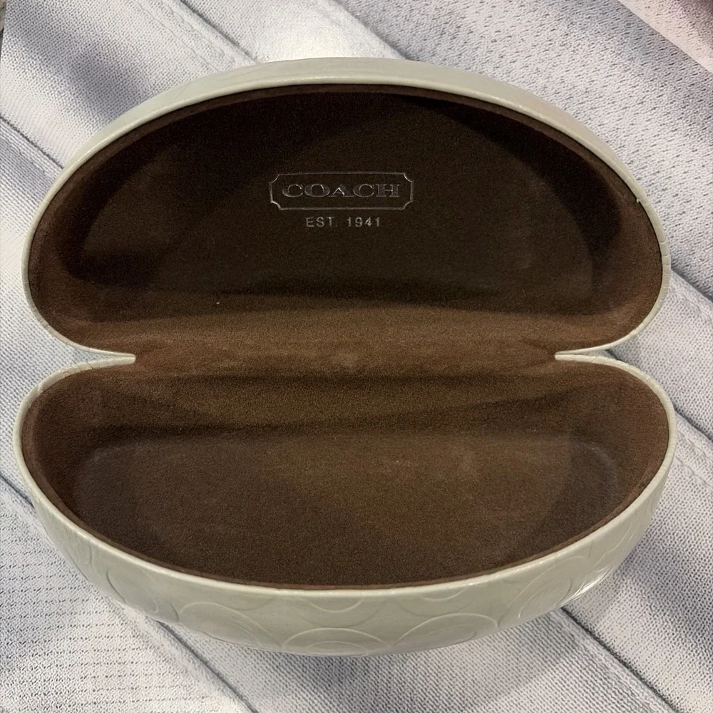 Coach Large White Clamshell Sunglasses Eyeglasses Case